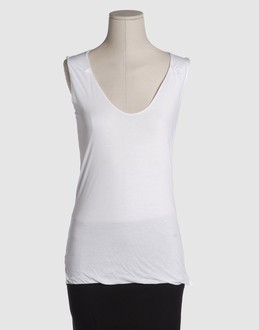 ILARIA NISTRI TOPWEAR T-shirt senza maniche su YOOX.COM
