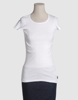 L.G.B. TOPWEAR T-shirt maniche corte su YOOX.COM