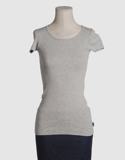 L.G.B. TOPWEAR T-shirt maniche corte su YOOX.COM