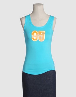 Confronta prezzi Combobella topwear tops su yoox.com