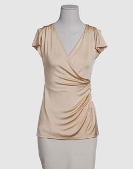 DIANE VON FURSTENBERG TOPWEAR T-shirt maniche corte su YOOX.COM