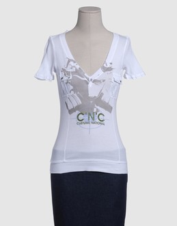 CNC COSTUME NATIONAL TOPWEAR T-shirt maniche corte su YOOX.COM