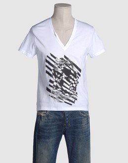 KRIS VAN ASSCHE TOPWEAR T-shirt maniche corte su YOOX.COM