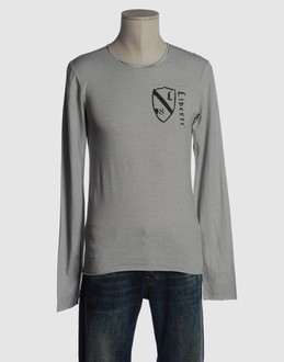 NICE COLLECTIVE TOPWEAR T-shirt maniche lunghe su YOOX.COM