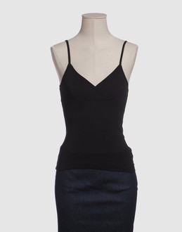 Confronta prezzi Plum topwear tops su yoox.com