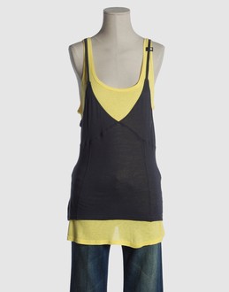 Confronta prezzi Diesel topwear tops su yoox.com