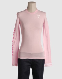 Confronta prezzi Emerge topwear t-shirt maniche lunghe su yoox.com