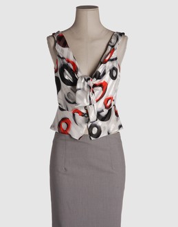 EMPORIO ARMANI TOPWEAR Tops su YOOX.COM