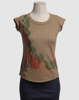 Confronta prezzi Fornarina topwear t-shirt maniche corte su yoox.com