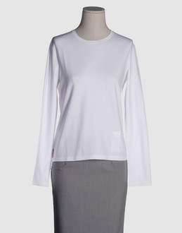 PRADA SPORT TOPWEAR T-shirt maniche lunghe su YOOX.COM