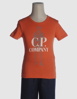 C.P. COMPANY UNDERSIXTEEN TOPWEAR T-shirt maniche corte su YOOX.