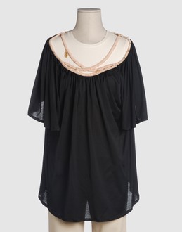 Confronta prezzi Maurizio pecoraro topwear t-shirt maniche corte su yoox.com