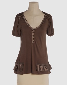 MARC BY MARC JACOBS TOPWEAR T-shirt maniche corte su YOOX.COM