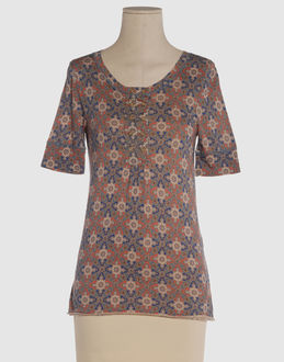 Confronta prezzi Marc by marc jacobs topwear t-shirt maniche corte su yoox.com
