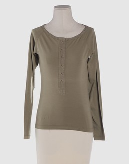 Confronta prezzi Aspesi topwear t-shirt maniche lunghe su yoox.com