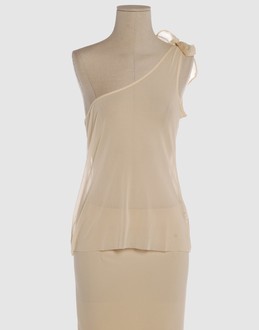 Confronta prezzi Twin-set topwear tops su yoox.com