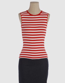 19.70 GENUINE WEAR TOPWEAR T-shirt senza maniche su YOOX.COM