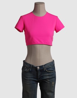 Confronta prezzi Dkny topwear t-shirt maniche corte su yoox.com
