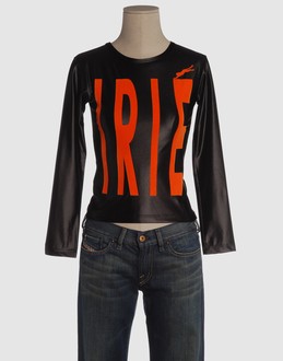 Confronta prezzi Irie topwear t-shirt maniche lunghe su yoox.com