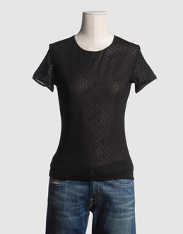 Web market place, le comparateur de prix du web: Versace intensive   T-shirts manches c ...