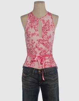VERSACE - TOPS - T-shirts sans manches - sur YOOX.COM