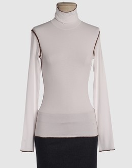 T-SKIN TOPWEAR T-shirt maniche lunghe su YOOX.COM
