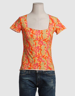 Confronta prezzi Koo-j topwear t-shirt maniche corte su yoox.com