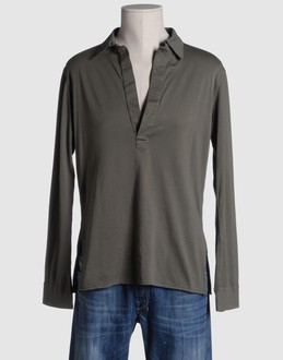 Jersey - V-neckline - Side slit hemline -