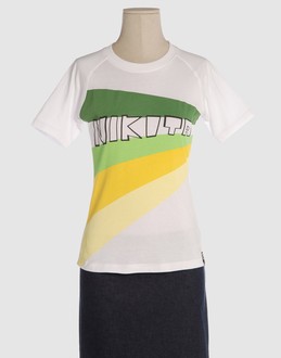 Confronta prezzi Nikita topwear t-shirt maniche corte su yoox.com
