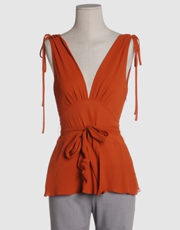JASMINE DI MILO TOPWEAR Tops su YOOX.COM