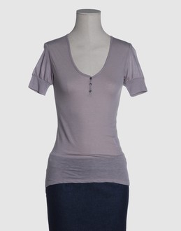 Confronta prezzi Acne jeans topwear t-shirt maniche corte su yoox.com