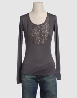 Confronta prezzi Twenty8twelve topwear t-shirt maniche lunghe su yoox.com
