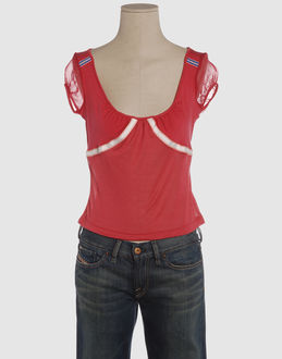 Confronta prezzi Cnc costume national topwear t-shirt maniche corte su yoox.com