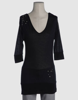 Confronta prezzi Cnc costume national topwear t-shirt maniche lunghe su yoox.com