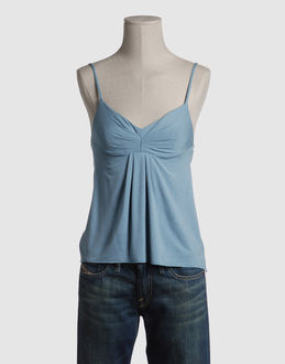 Confronta prezzi Plum topwear tops su yoox.com