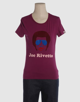 Confronta prezzi Joe rivetto topwear t-shirt maniche corte su yoox.com