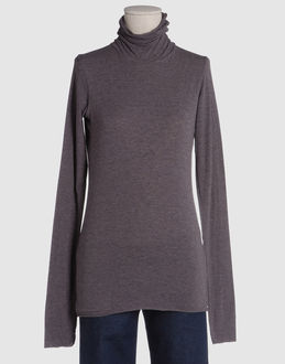 Confronta prezzi Esgivien topwear t-shirt maniche lunghe su yoox.com