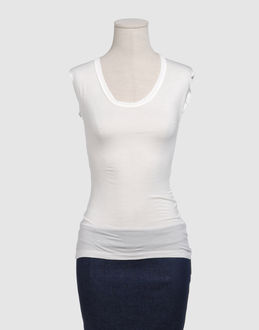 Confronta prezzi Divina topwear t-shirt maniche corte su yoox.com