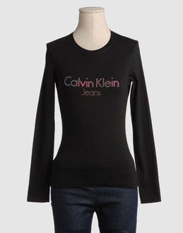 Confronta prezzi Calvin klein jeans topwear t-shirt maniche lunghe su yoox.com