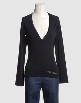 VDP COLLECTION - Women - TOPS & TEES - Long sleeve t-shirts on YOOX.COM