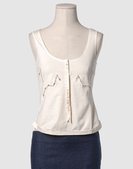 Confronta prezzi Marithe f. girbaud topwear t-shirt senza maniche su yoox.com