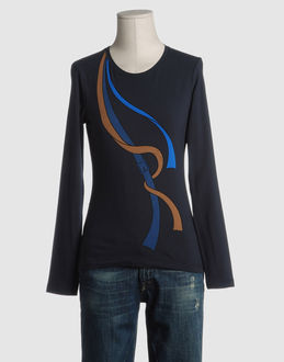 ROBERTA DI CAMERINO - TOP WEAR - Long sleeve t-shirts - on YOOX.COM
