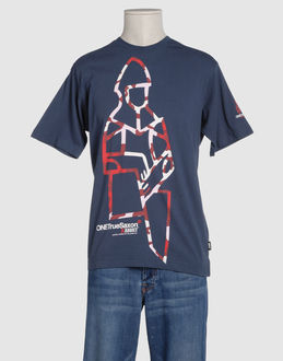 ADDICT TOPWEAR T shirt maniche corte su YOOXCOM