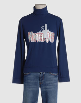 J'S EXTE' - Men - TOPS & TEES - Long sleeve t-shirts on YOOX.COM