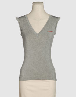 Confronta prezzi Dsquared2 topwear t-shirt senza maniche su yoox.com