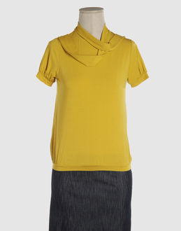 Confronta prezzi Jucca topwear t-shirt maniche corte su yoox.com