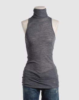 Confronta prezzi Blugirl folies topwear t-shirt senza maniche su yoox.com