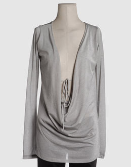 Confronta prezzi Zoetees topwear t-shirt maniche lunghe su yoox.com