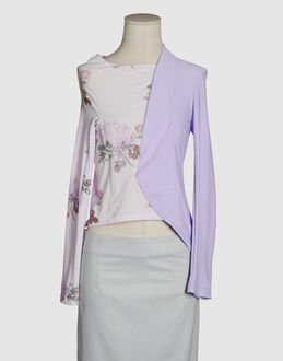 Confronta prezzi Comme des gar�ons topwear t-shirt maniche lunghe su yoox.com
