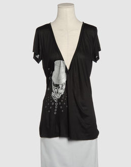 Confronta prezzi Thomas wylde topwear t-shirt maniche corte su yoox.com